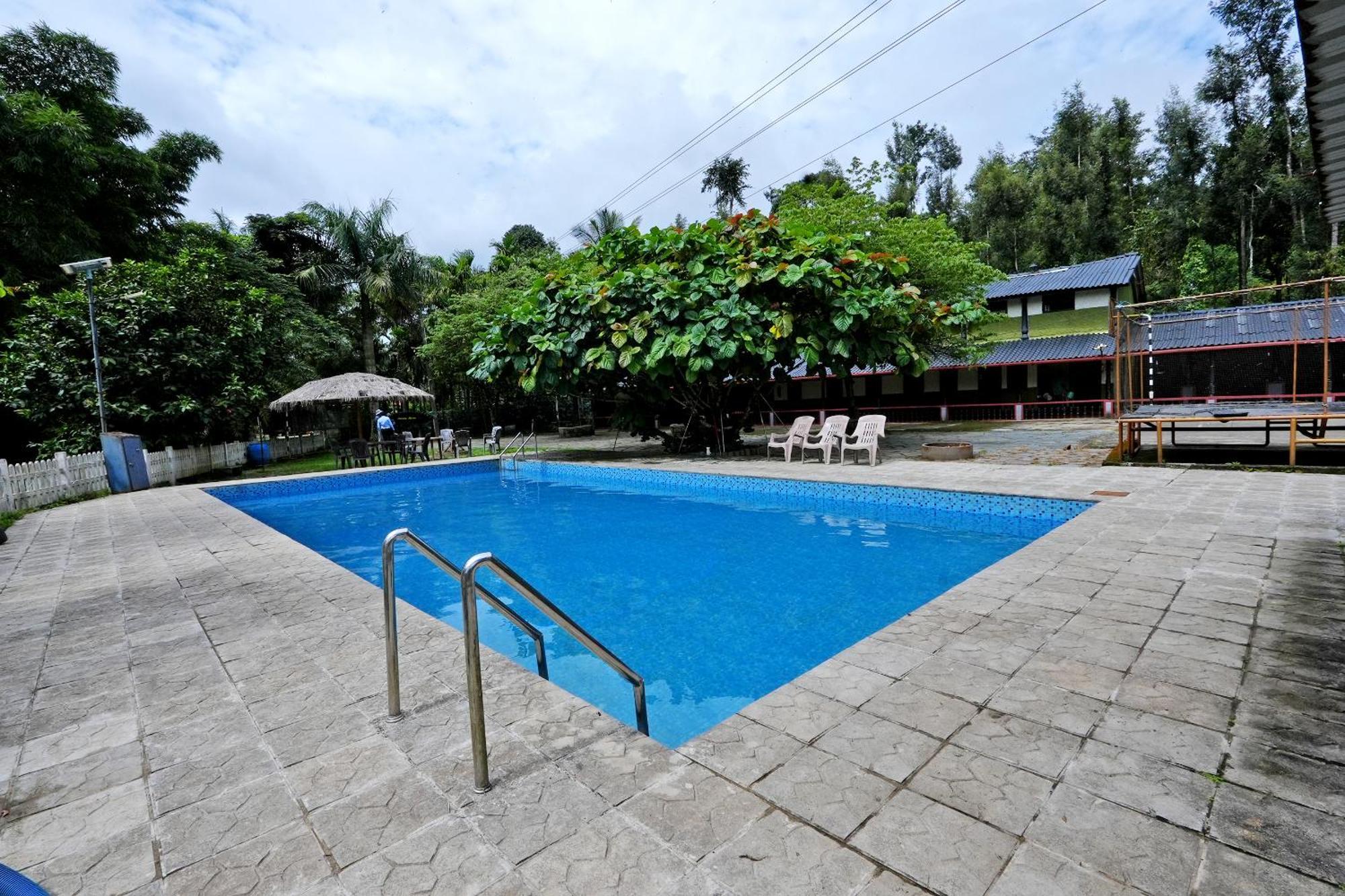 Leisure Homestay - Pool, Boating, Zipline, Home Food, Estate Chikmagalūr Buitenkant foto