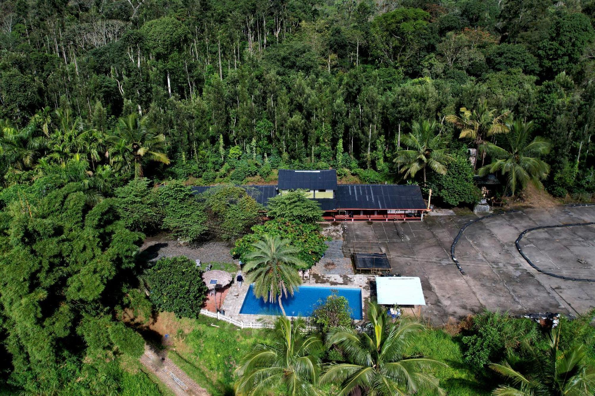 Leisure Homestay - Pool, Boating, Zipline, Home Food, Estate Chikmagalūr Buitenkant foto